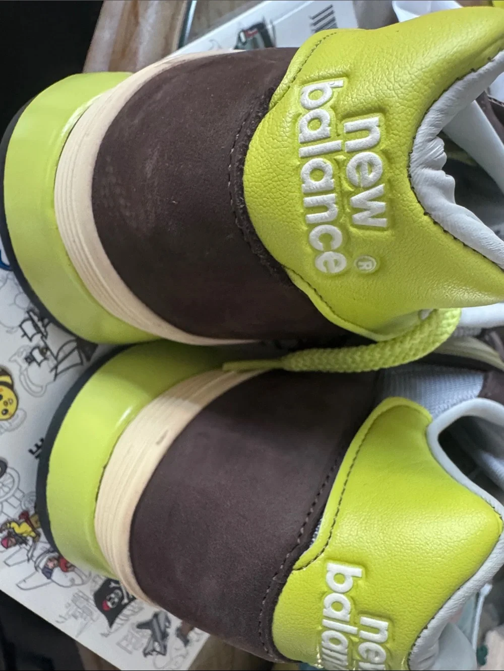 New Balance men’s Brown & neon si3 13 rare 2011 limited edition -